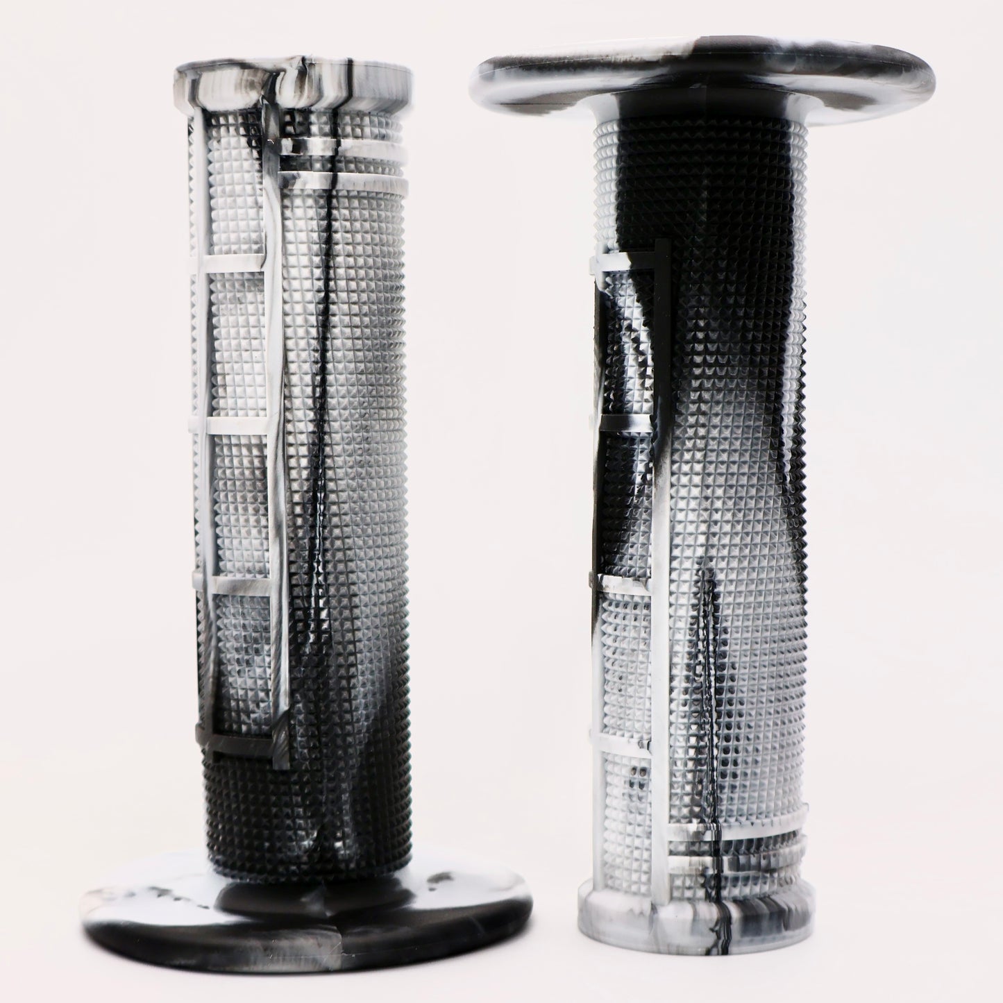 NEW .WHITE/BLACK Captive S.O.S. Half Waffle Grips